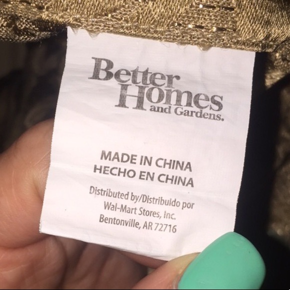 Gold curtain - Picture 2 of 3